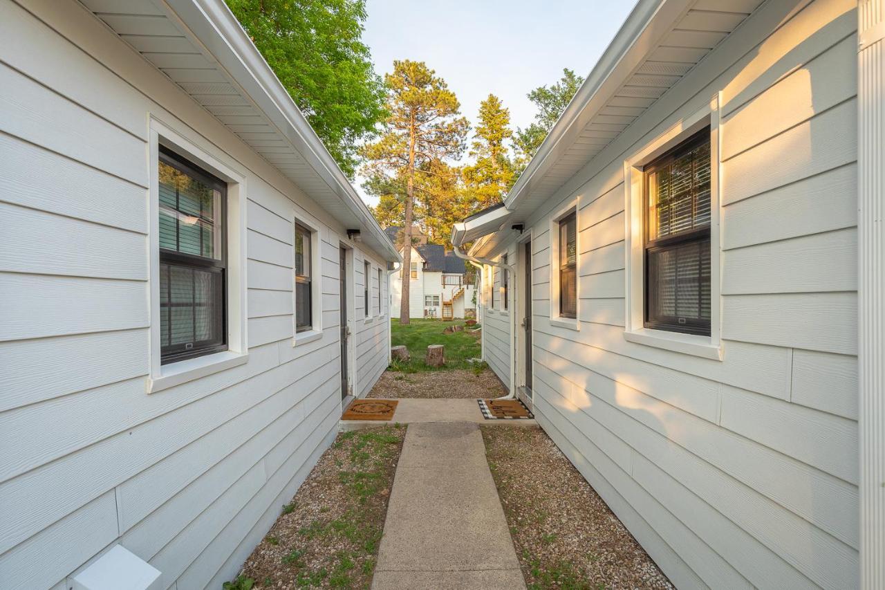 Spearfish Cottages ภายนอก รูปภาพ
