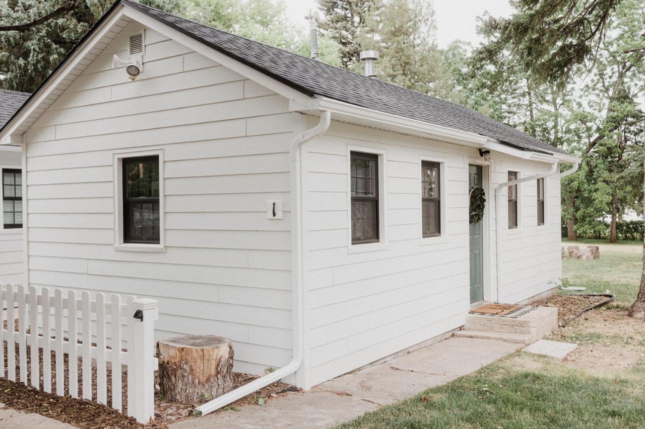 Spearfish Cottages ภายนอก รูปภาพ